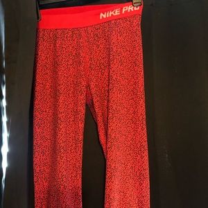 Nike Legging Crops
